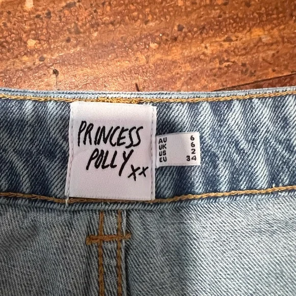 princess polly cargo shorts - Picture 2 of 4